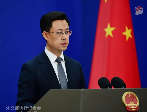 策略宝 外交部：奉劝菲方这些人，不要再扮演跳梁小丑