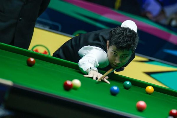金鼎配资 斯诺克国锦赛：赵心童、肖国栋顺利晋级，奥沙利文6-5绝杀